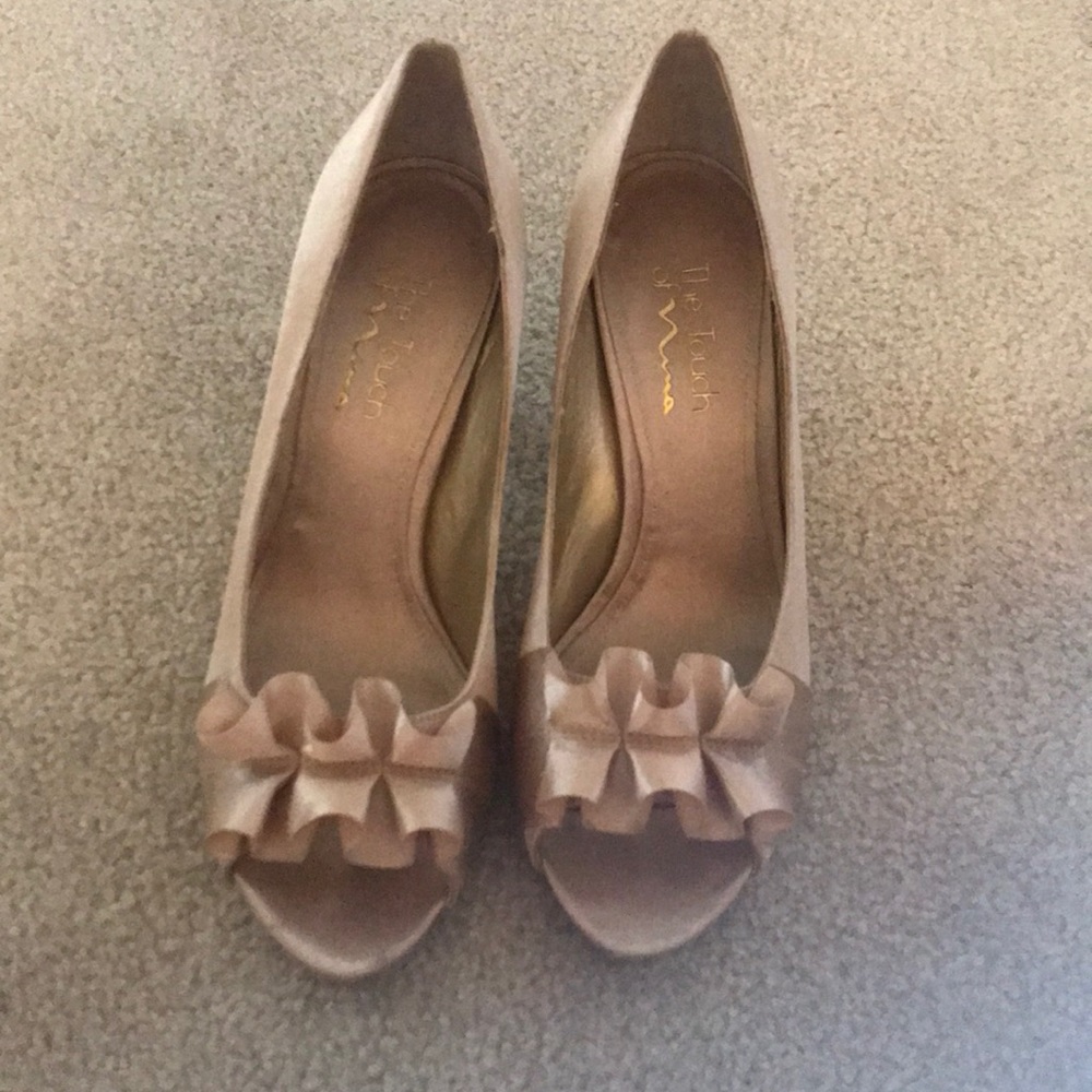 Ruffle heels